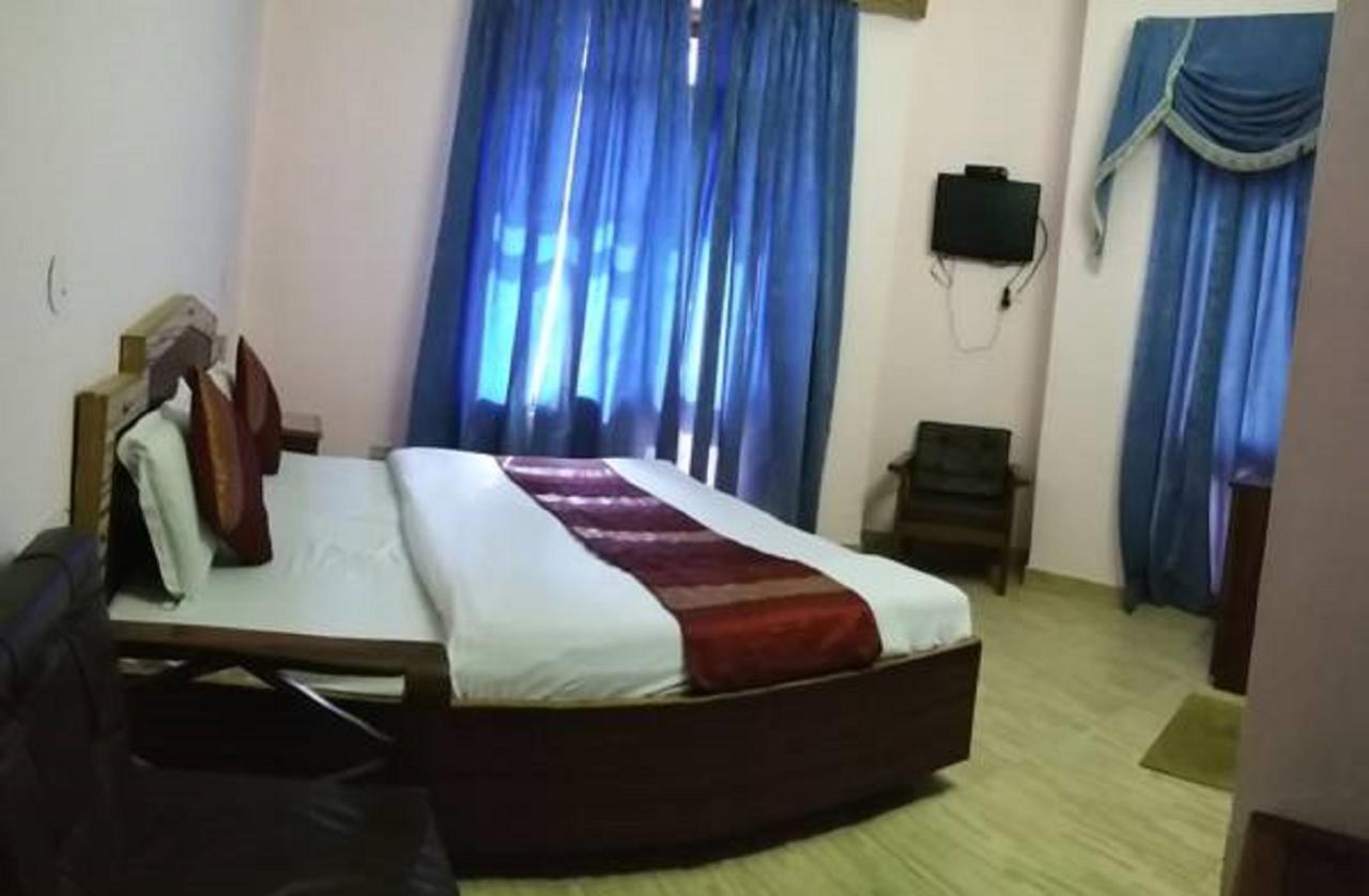 Hotel Rama Palace Катра Екстериор снимка